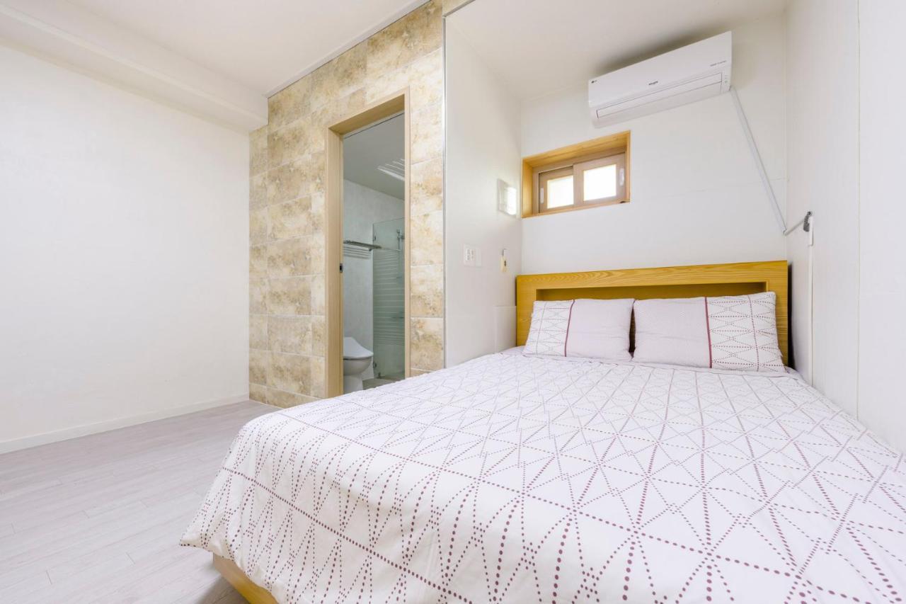 Jeju Turning point Pension Seogwipo Extérieur photo